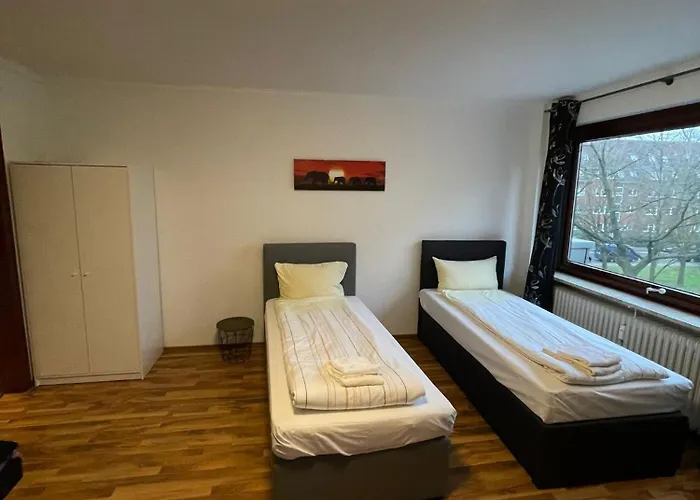 Mit Balkon Neumünster